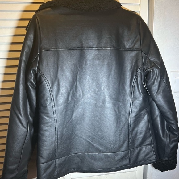 Hollister Vegan Leather Jacket - Picture 3 of 8